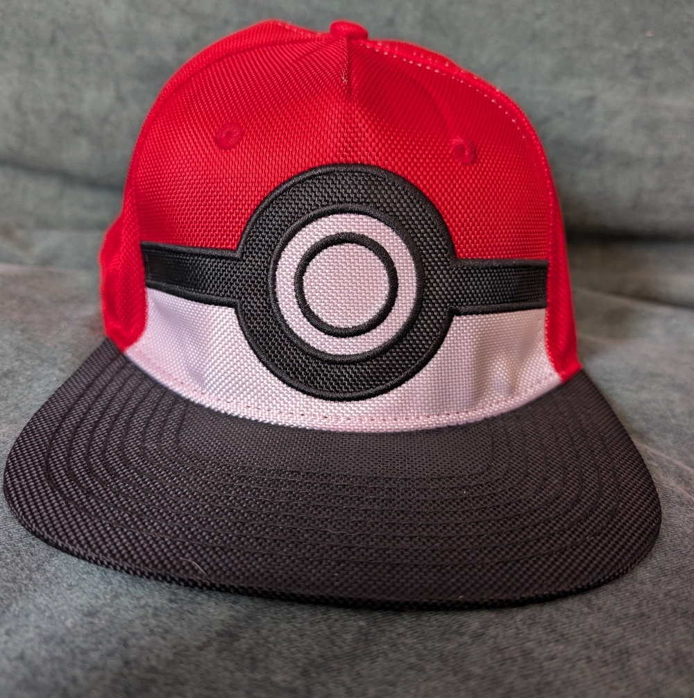Pokemon Poké Ball Snapback